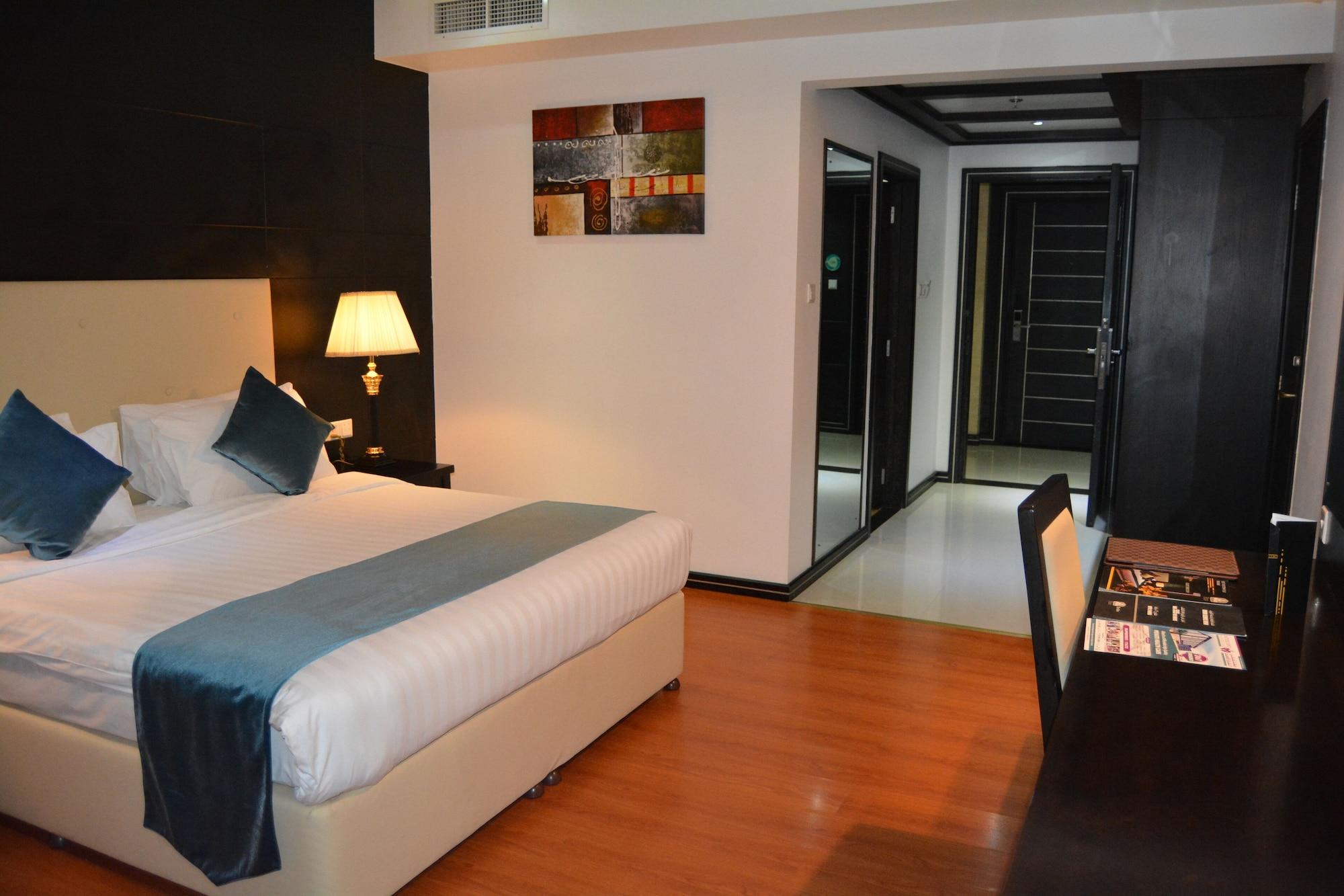 The Olive Hotel, Juffair Manama Exterior foto